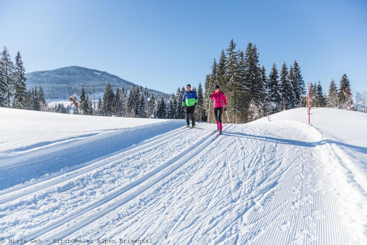 Hotel Alpenhof ヴェステンドルフ エクステリア 写真