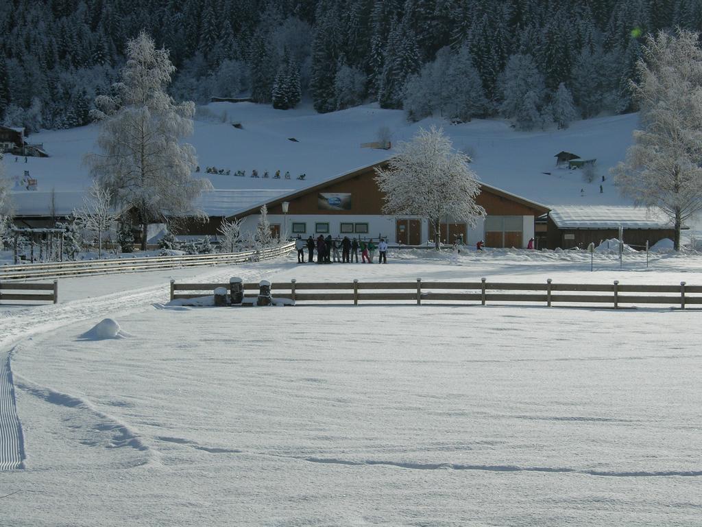 Hotel Alpenhof ヴェステンドルフ エクステリア 写真